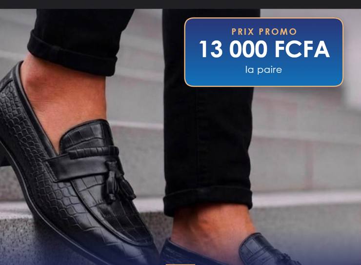 Mocassin à pompons noir, Cuir façon croco